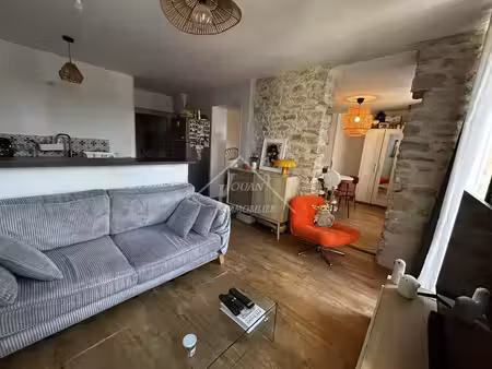 centre de gannat  appartement 37m² rénové