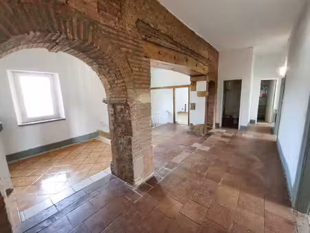 appartement t3 bis de 96 m2 entièrement rénové avec jardin e