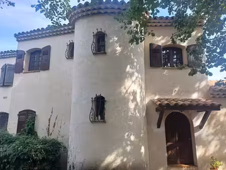 la gaude residentielle - grande villa - piscine - terrain 1.900m²