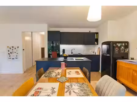 bel appartement t4 avec grande terrasse vue forêt