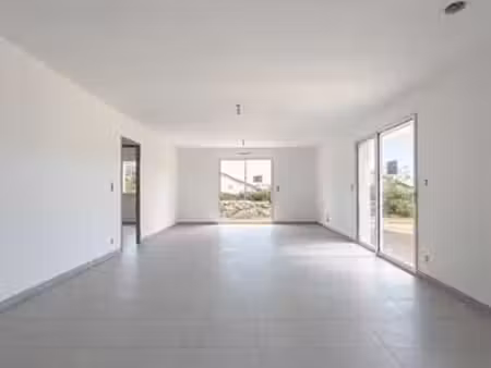 vente maison à vallons-de-l'erdre (44540) : à vendre / 81m² vallons-de-l'erdre