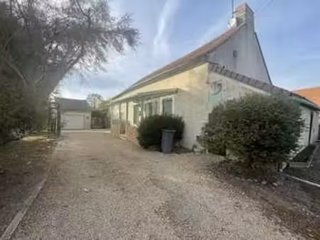 vente maison à chemiré-le-gaudin (72210) : à vendre / 160m² chemiré-le-gaudin