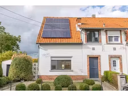 halfopen woning met ruime tuin in hoegaarden