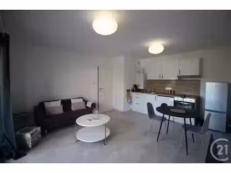 appartement f2 à louer - 2 pièces - 41 48 m2 - st valery en caux - 76 - haute-normandie