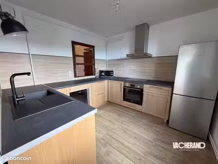 appartement 4 pièces 75 m²