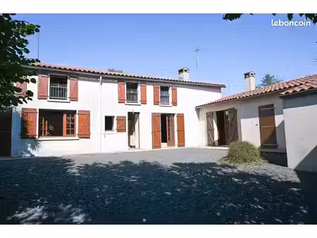 maison rénovée à la campagne