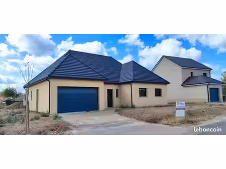 terrain 550 m² beynes