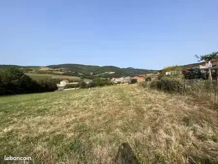 terrain 615 m² jullie