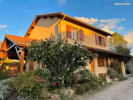 maison coeur de village