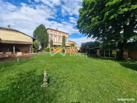 propriété 9 pièces 380 m²
