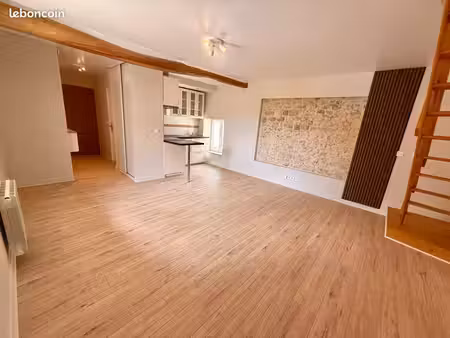 à louer – appartement duplex de 32 m²