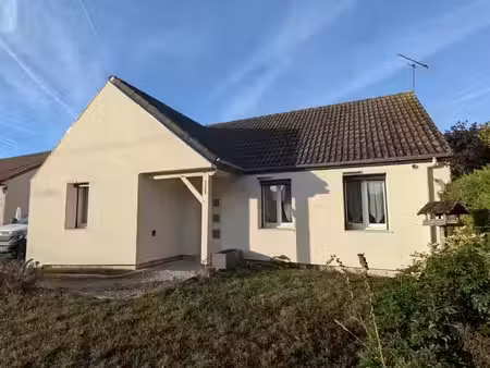 location meublée maison 4 pièces 75.06 m² à gidy (45520)  1 120 €