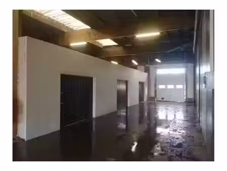 garage à louer à basècles (vbe74887)