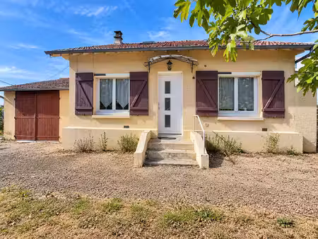 avon ? maison 4 pièces 68 m2 environ? terrain 417 m² ? 2 garages.