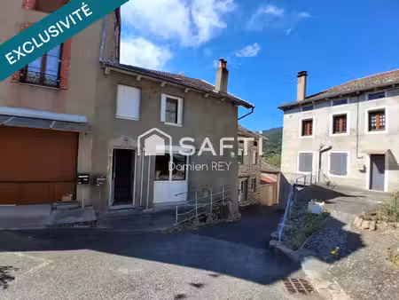 maison de ville en pierre  105m² habitables  terrain non attenant  idéal petit budget
