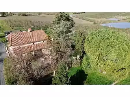 maison en pierre  beaux volumes