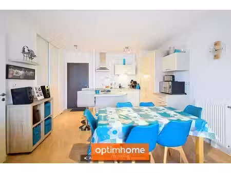 bourgbarré (35) – appartement 44 m² : balcon  ascenseur et garage fermé en sous-sol