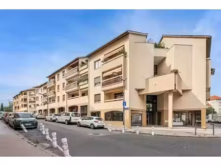 vente bureaux 108m²