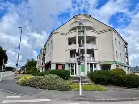 vente bureaux et commerces à quimper braden - kergoat - kervir (29000) : à vendre / 53m² q