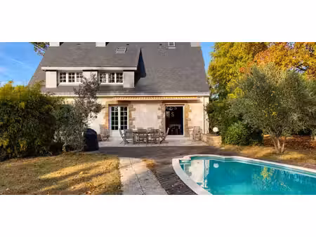 maison avec piscine et jardin baden (56)