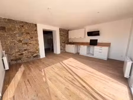 location maison à quédillac (35290) : à louer / 86m² quédillac