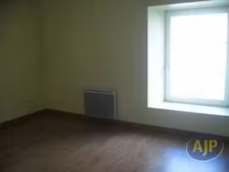 location maison à clisson (44190) : à louer / 66m² clisson