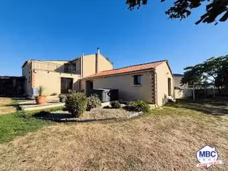 vente maison à beaupréau-en-mauges (49600) : à vendre / 133m² beaupréau-en-mauges