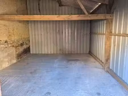 location garage box et parking à marigny (50570) : à louer / 25m² marigny