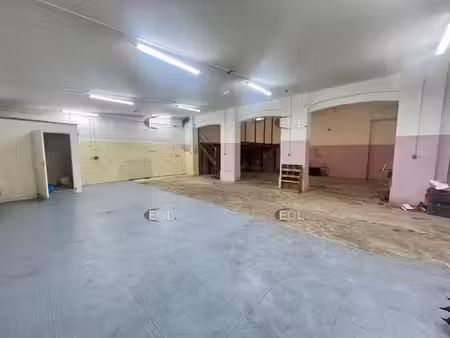 location entrepôt la courneuve 93120 165m²