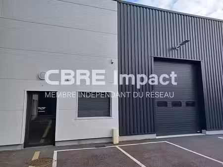 location local d'activités cormontreuil 205 m²