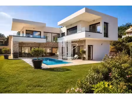 maison saint-raphaël - 6 chambres - 235m²