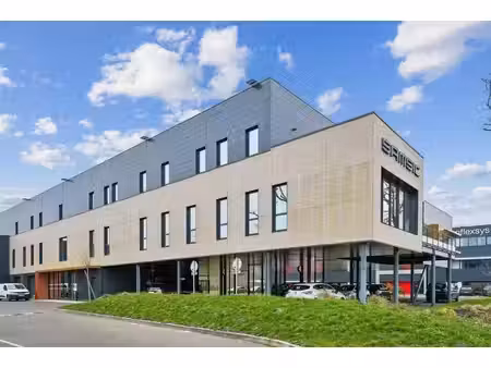 location bureaux 211 m² à 1 051 m²