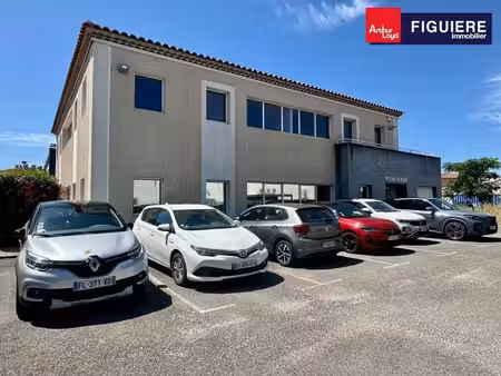 location local d’activités 310m²