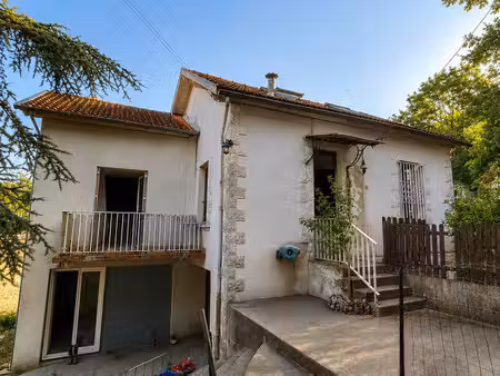maison familiale avec grand terrain