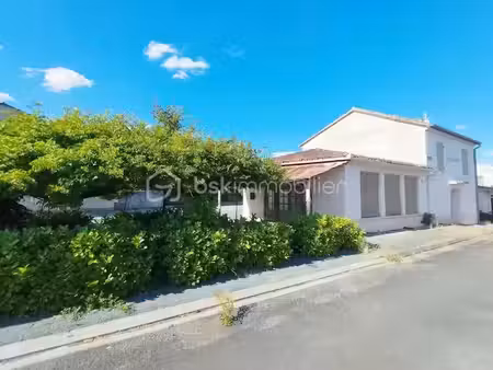 vente immeuble 8 pièces 215 m² à vianne (47230)  77 000 €