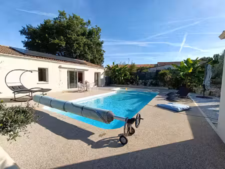 vente maison 5 pièces  105.00m²  moragne