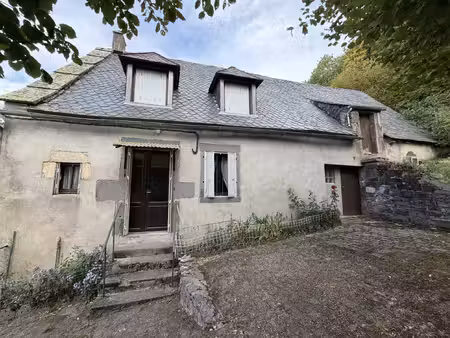 achat maison 5 pièces 81m² st sauves d auvergne 63950