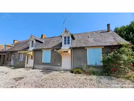 maison en campagne à proximité de lassay-les-châteaux