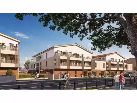 achat local commercial 117m² st bonnet de mure 69720