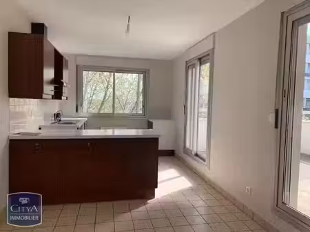 appartement à louer 5 pièces 110.42 m² - lyon 6e arrondissement (69006) - 1 834€