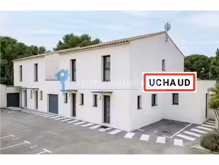 propriete 15pièce(s) 10chambre(s) 304 m² uchaud (30620)