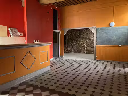 location local commercial 92m² lyon 4ème