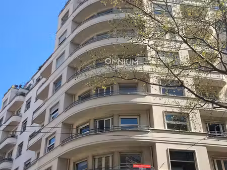 location local professionnel 134m² lyon 3ème