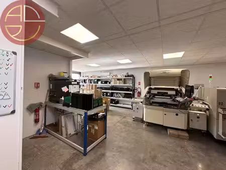 location local commercial 1 pièce