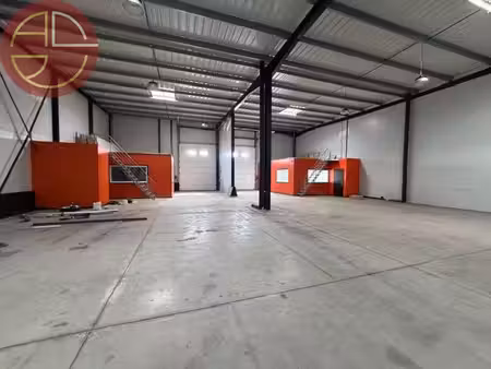 location local commercial 1 pièce