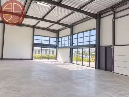 location local commercial 1 pièce