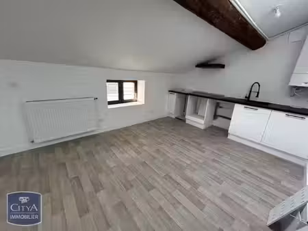 location appartement 3 pièces 32m² ecully 69130