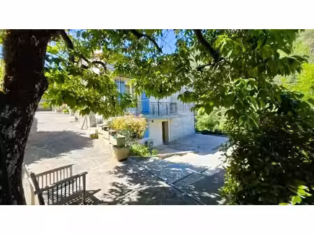 maison individuelle 210 m²