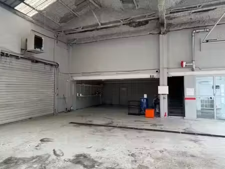 location commerce grenoble 38100 534m²