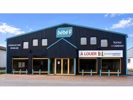 location commerce pontarlier 25300 840m²